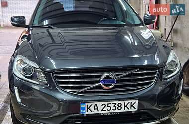 Внедорожник / Кроссовер Volvo XC60 2015 в 