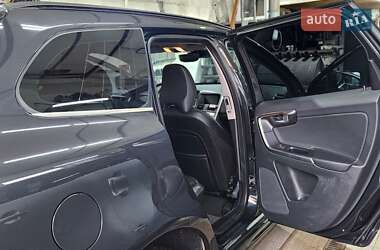 Внедорожник / Кроссовер Volvo XC60 2015 в 