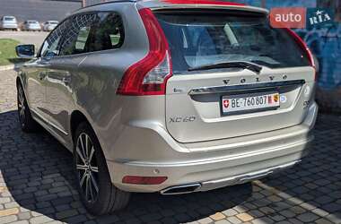 Внедорожник / Кроссовер Volvo XC60 2017 в 