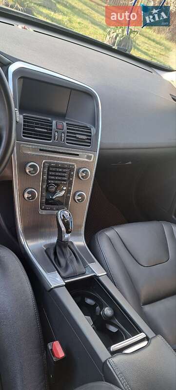 Позашляховик / Кросовер Volvo XC60 2016 в Великих Мостах