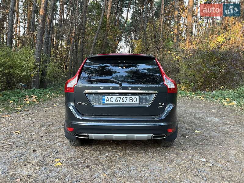 Внедорожник / Кроссовер Volvo XC60 2016 в Нововолынске