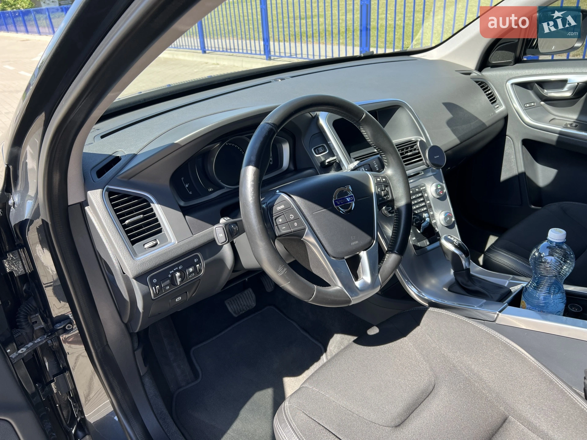 2016 Volvo XC60 - мініатюра 28