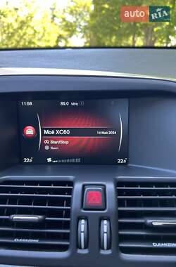 Внедорожник / Кроссовер Volvo XC60 2016 в 