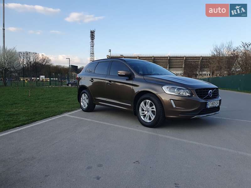 Позашляховик / Кросовер Volvo XC60 2015 в Івано-Франківську