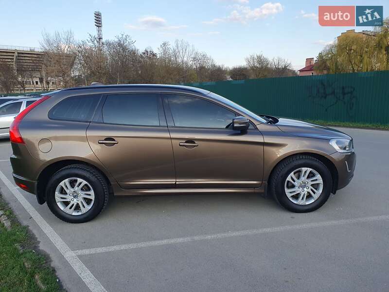 Позашляховик / Кросовер Volvo XC60 2015 в Івано-Франківську