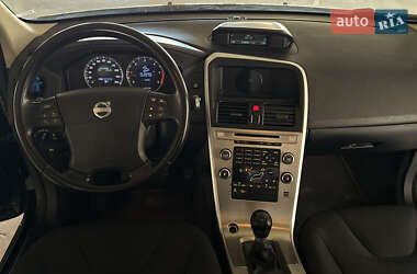 Позашляховик / Кросовер Volvo XC60 2009 в 