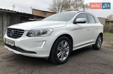Внедорожник / Кроссовер Volvo XC60 2013 в 