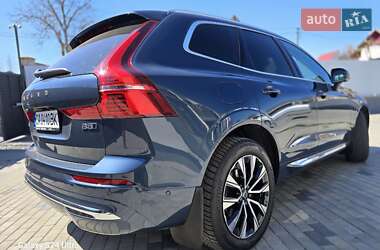 Внедорожник / Кроссовер Volvo XC60 2022 в 