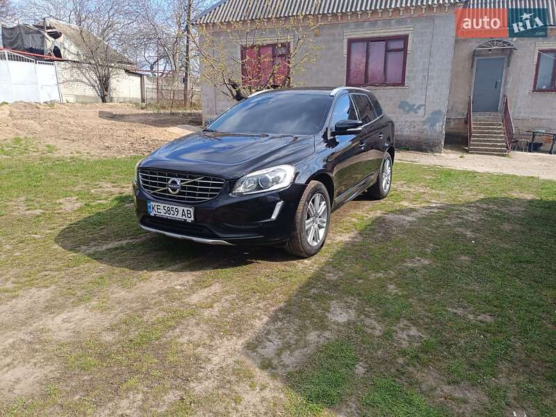 Внедорожник / Кроссовер Volvo XC60 2017 в Днепре