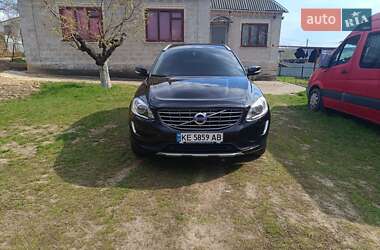 Внедорожник / Кроссовер Volvo XC60 2017 в 
