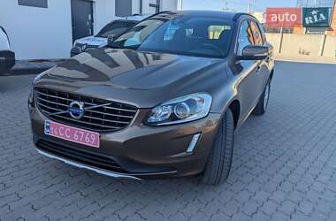 Внедорожник / Кроссовер Volvo XC60 2015 в 