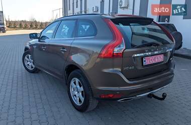 Внедорожник / Кроссовер Volvo XC60 2015 в 