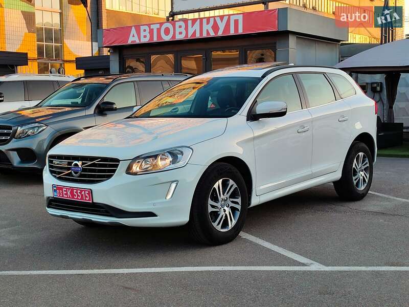 Позашляховик / Кросовер Volvo XC60 2015 в 