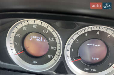 Внедорожник / Кроссовер Volvo XC60 2010 в 