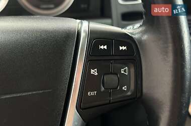 Внедорожник / Кроссовер Volvo XC60 2012 в 