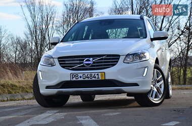 Позашляховик / Кросовер Volvo XC60 2017 в 