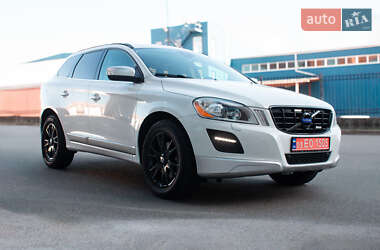 Внедорожник / Кроссовер Volvo XC60 2010 в 