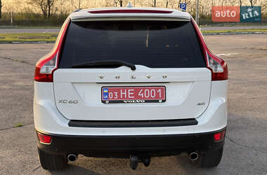 Внедорожник / Кроссовер Volvo XC60 2013 в 