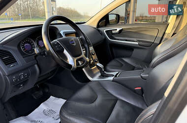 Внедорожник / Кроссовер Volvo XC60 2013 в 