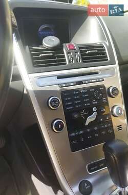 Внедорожник / Кроссовер Volvo XC60 2008 в 