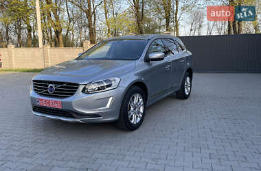 Внедорожник / Кроссовер Volvo XC60 2015 в 