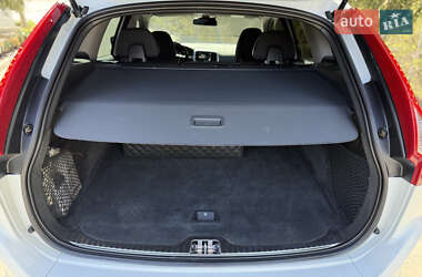 Внедорожник / Кроссовер Volvo XC60 2015 в 