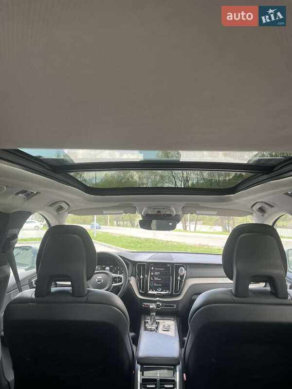 Позашляховик / Кросовер Volvo XC60 2018 в Новояворівську