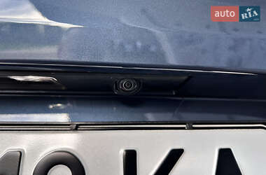 Внедорожник / Кроссовер Volvo XC60 2023 в 