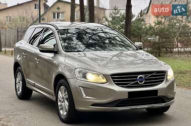Позашляховик / Кросовер Volvo XC60 2016 в Києві