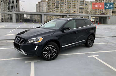 Позашляховик / Кросовер Volvo XC60 2017 в 