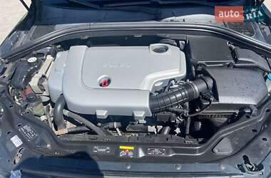 Внедорожник / Кроссовер Volvo XC60 2009 в 