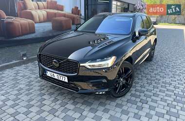 Внедорожник / Кроссовер Volvo XC60 2020 в 