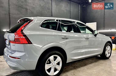 Внедорожник / Кроссовер Volvo XC60 2023 в 