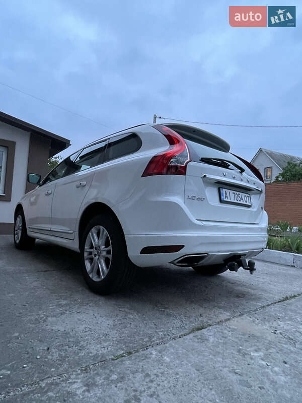 Внедорожник / Кроссовер Volvo XC60 2014 в Киеве фото 8 Внедорожник / Кроссовер Volvo XC60 2014 в Киеве