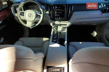 Позашляховик / Кросовер Volvo XC60 2020 в 