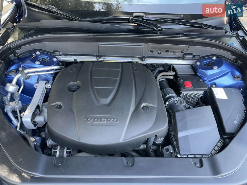 Внедорожник / Кроссовер Volvo XC60 2018 в Днепре