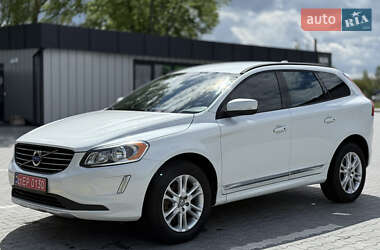 Внедорожник / Кроссовер Volvo XC60 2015 в 