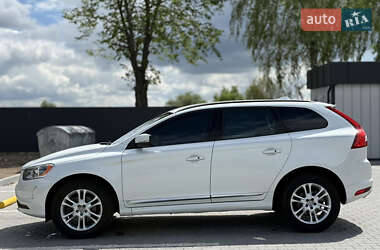 Внедорожник / Кроссовер Volvo XC60 2015 в 
