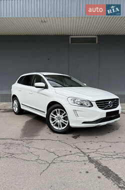 Позашляховик / Кросовер Volvo XC60 2015 в Львові