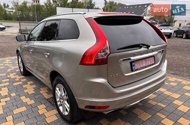 Внедорожник / Кроссовер Volvo XC60 2015 в 