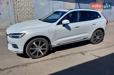 Внедорожник / Кроссовер Volvo XC60 2018 в Киеве