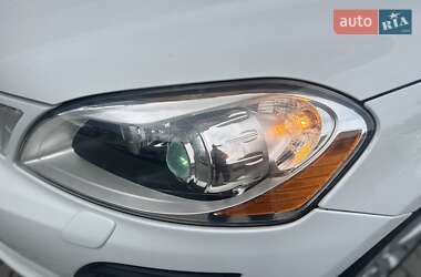 Внедорожник / Кроссовер Volvo XC60 2012 в 