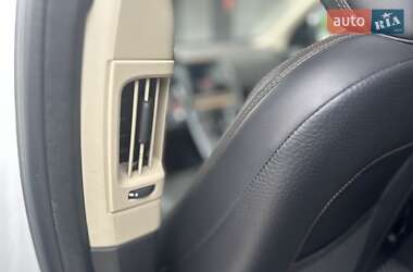 Внедорожник / Кроссовер Volvo XC60 2012 в 