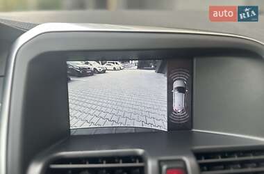Внедорожник / Кроссовер Volvo XC60 2012 в 