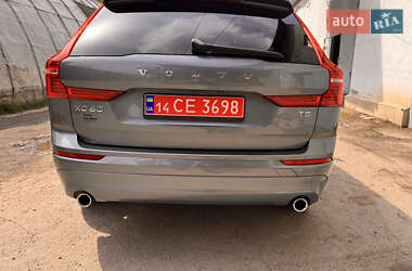 Внедорожник / Кроссовер Volvo XC60 2018 в 
