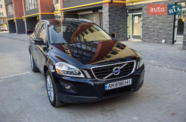 Внедорожник / Кроссовер Volvo XC60 2009 в 