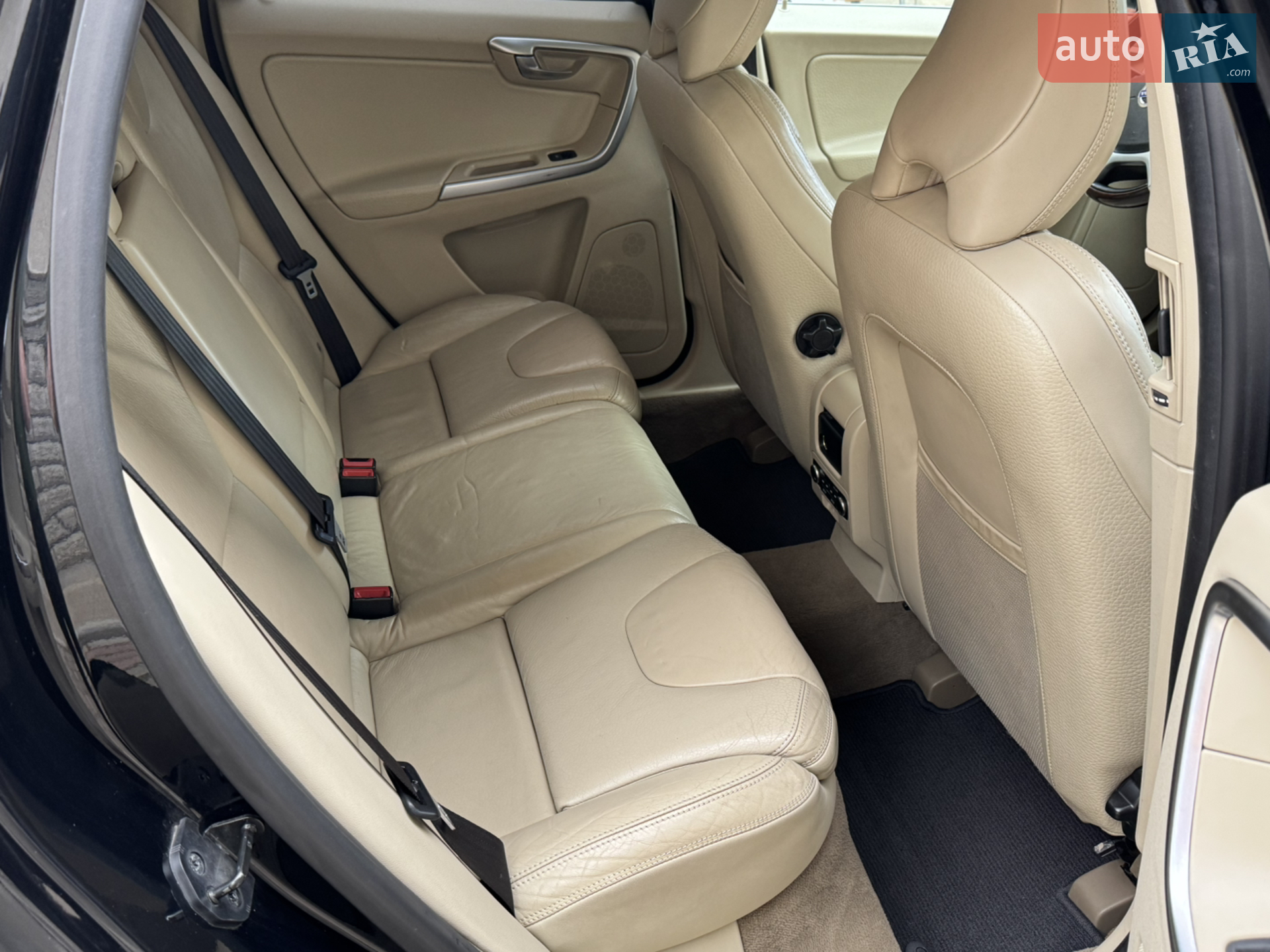 2010 Volvo XC60 - мініатюра 17