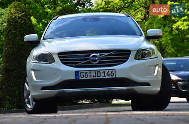 Внедорожник / Кроссовер Volvo XC60 2017 в 
