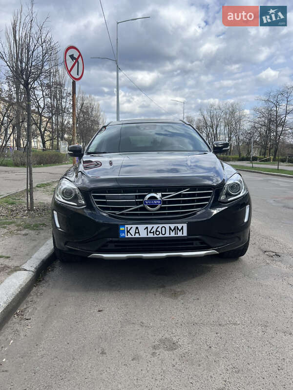 Внедорожник / Кроссовер Volvo XC60 2015 в Киеве