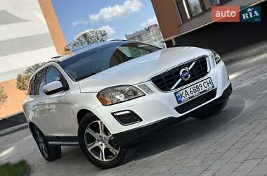 Внедорожник / Кроссовер Volvo XC60 2012 в 